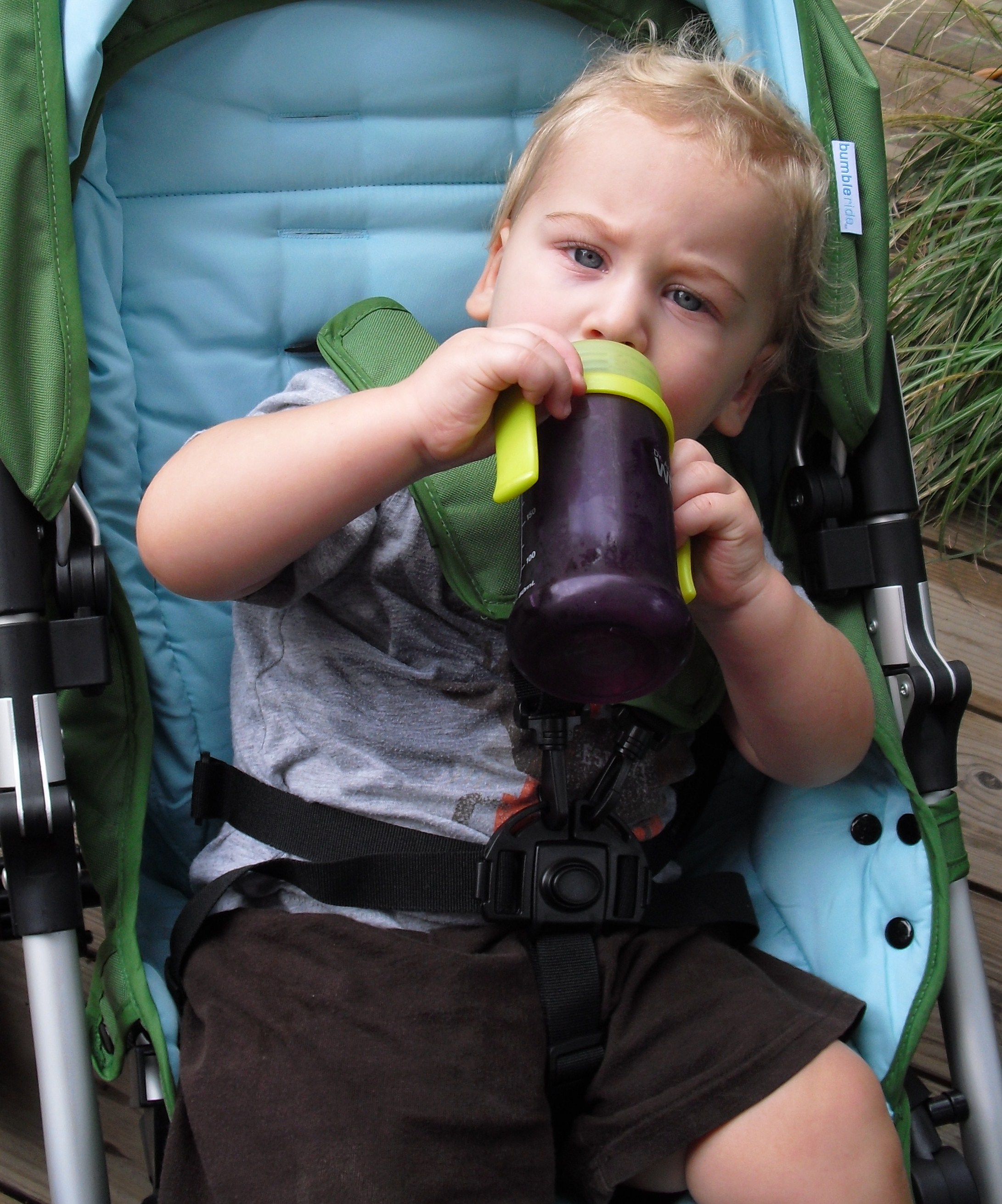 Review and Giveaway: Weil Baby Drinking Cup CLOSED