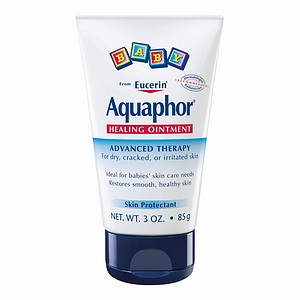 Aquaphor Helps Protect Baby’s Skin During the Winter Season- Giveaway CLOSED